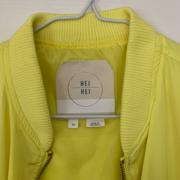 Hei Hei Windbreaker - Picture 3 of 7